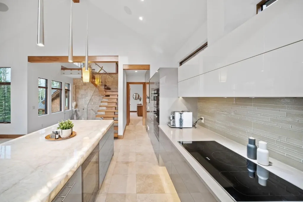 118 Cairns Landing Canmore AB T1W 3J9