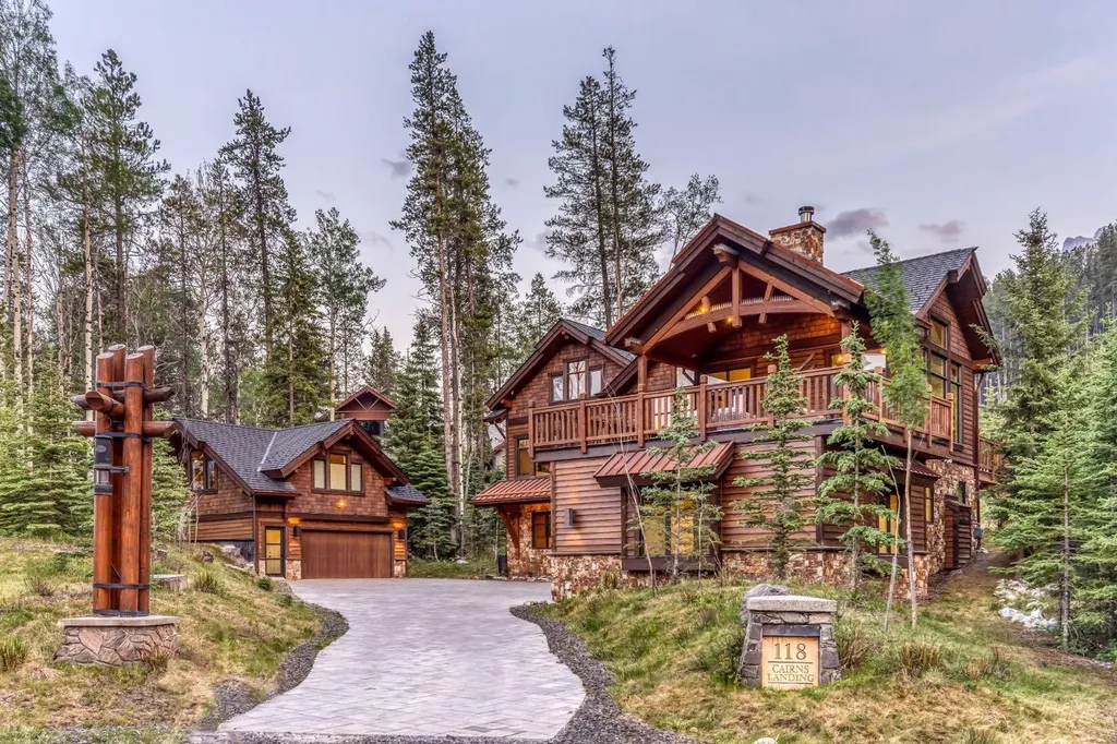 118 Cairns Landing Canmore AB T1W 3J9