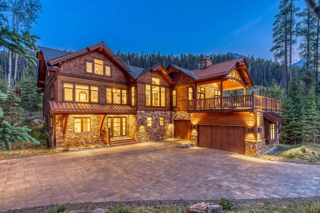 118 Cairns Landing Canmore AB T1W 3J9