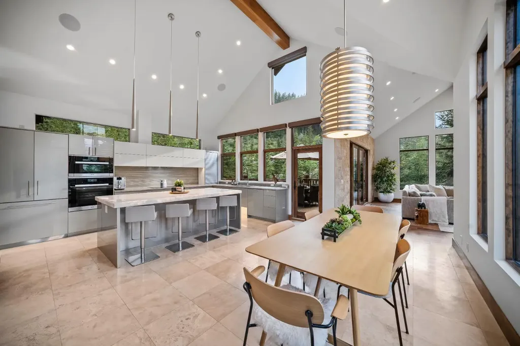 118 Cairns Landing Canmore AB T1W 3J9