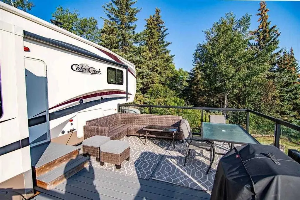 25054 South Pine Lake Road Rural Red Deer County AB T0M 1S0