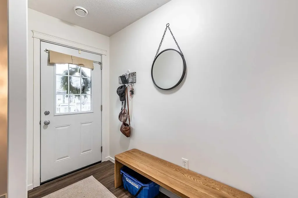 75 Somerset Lane SE Medicine Hat AB T1B 0E7