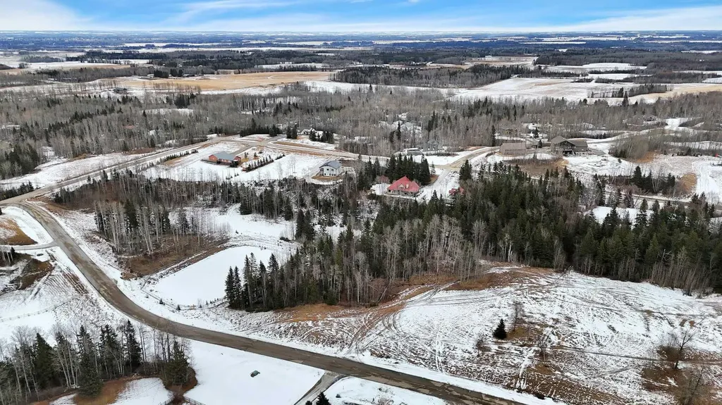 17 Hidden Valley Close Rural Clearwater County AB T4T 2A2