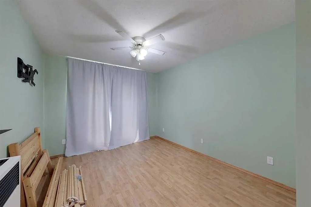 909 5 Avenue SE Slave Lake AB T0G 2A3