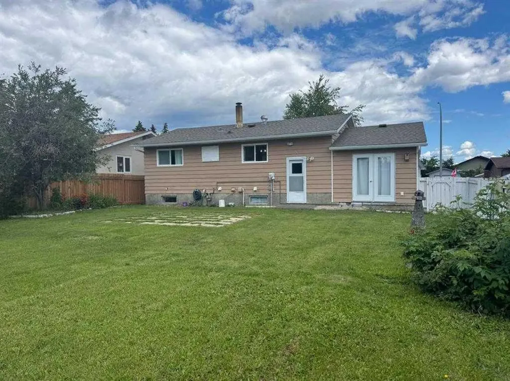 909 5 Avenue SE Slave Lake AB T0G 2A3