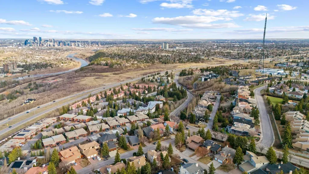15 Patterson Drive SW Calgary AB T3H 2B8