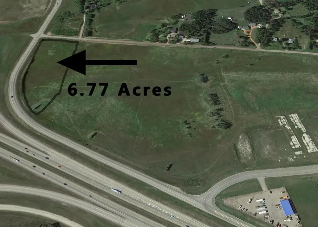 5601 Woodland Road Innisfail AB T4G 1E3