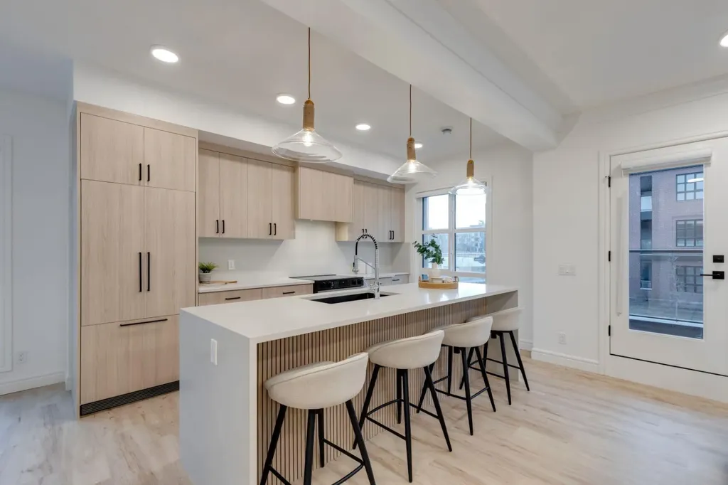 4270 Norford Avenue NW Calgary AB T3B 6A8
