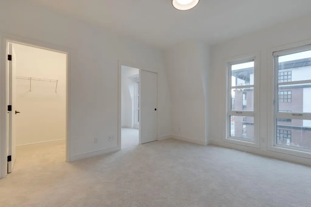 4270 Norford Avenue NW Calgary AB T3B 6A8