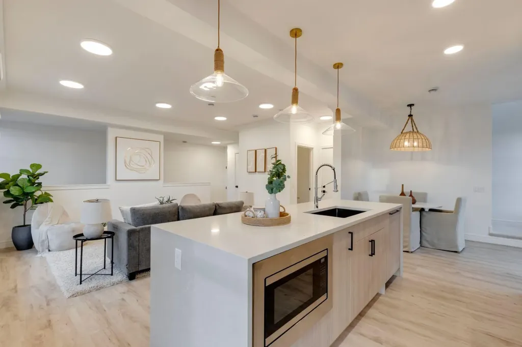 4270 Norford Avenue NW Calgary AB T3B 6A8