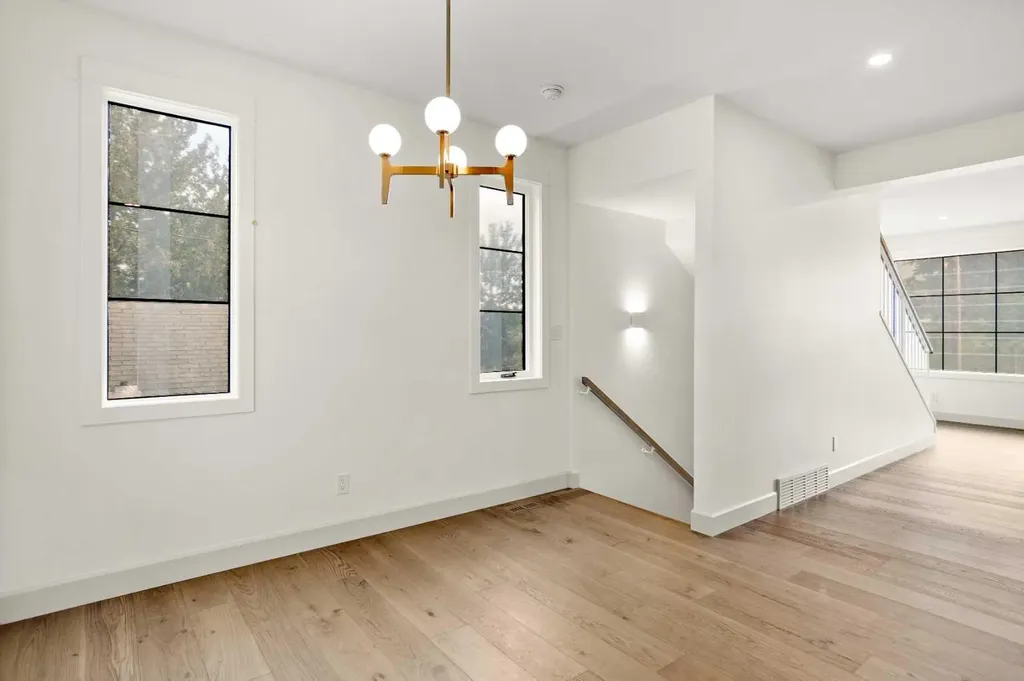 5024 48 Street Rocky Mountain House AB T4T 1C1