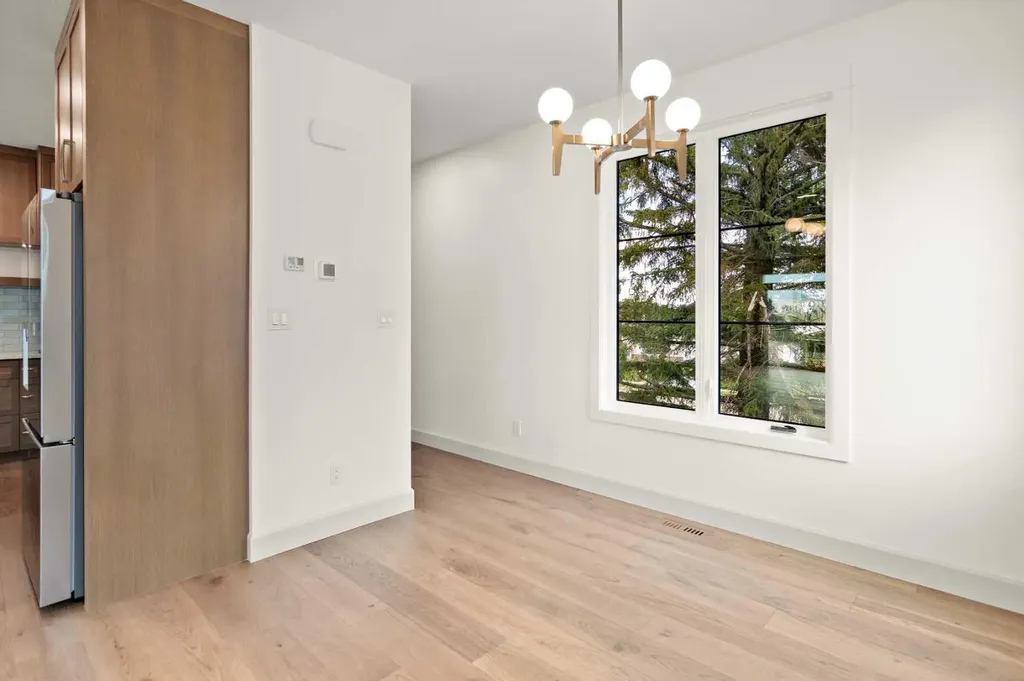 5024 48 Street Rocky Mountain House AB T4T 1C1