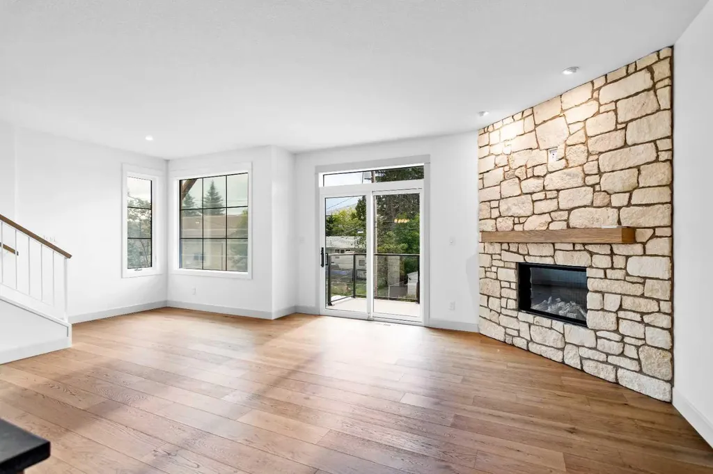 5024 48 Street Rocky Mountain House AB T4T 1C1