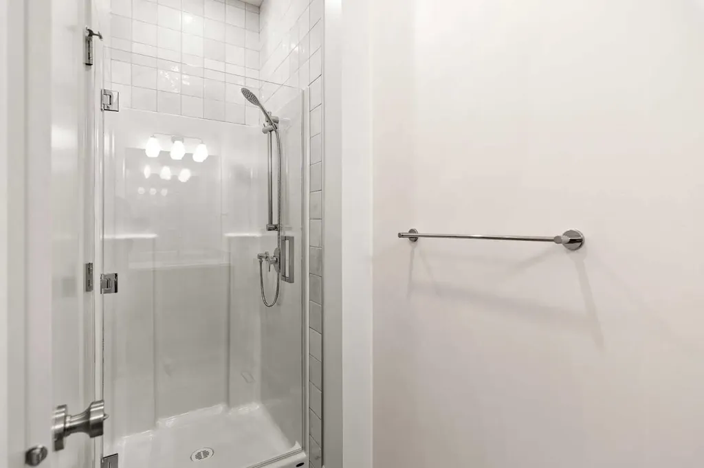 5024 48 Street Rocky Mountain House AB T4T 1C1