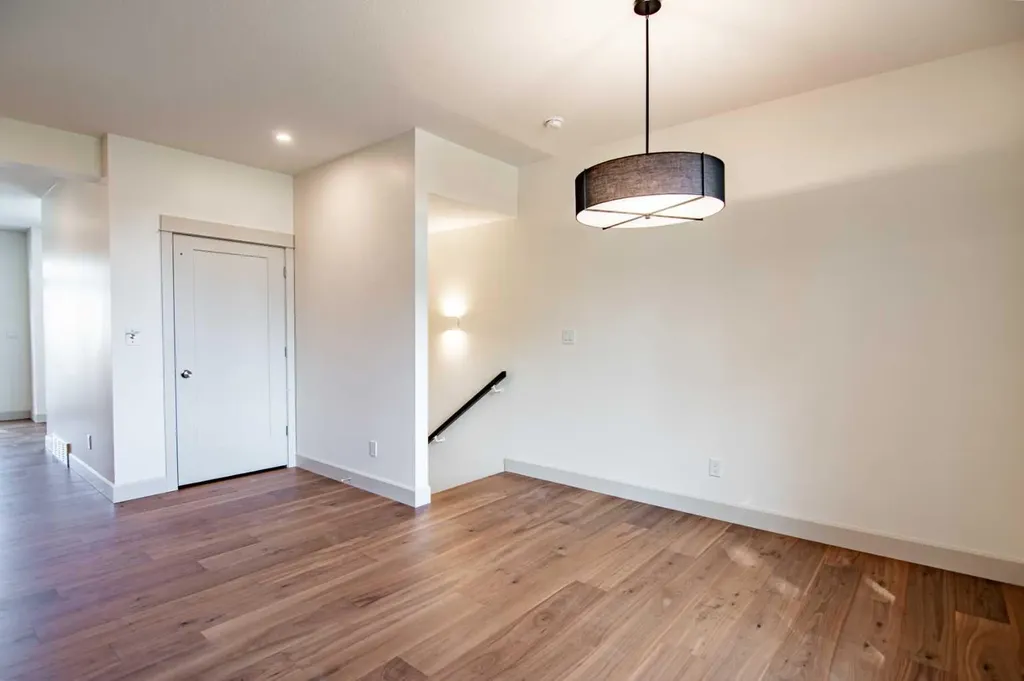 5026 48 Street Rocky Mountain House AB T4T 1C1