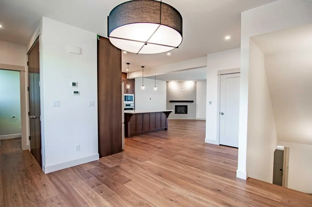 5026 48 Street Rocky Mountain House AB T4T 1C1