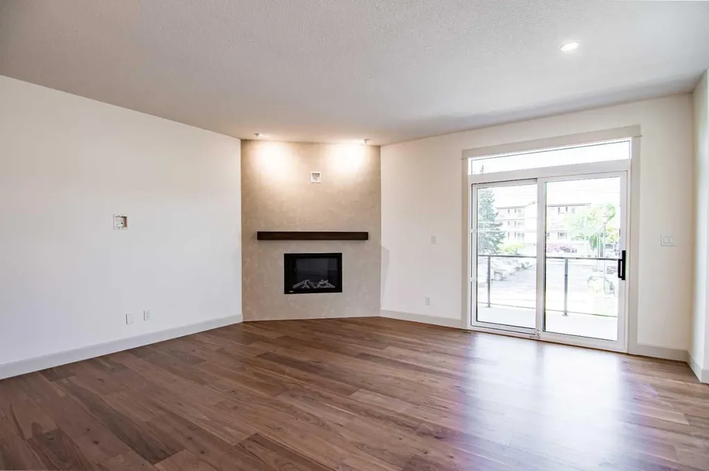 5026 48 Street Rocky Mountain House AB T4T 1C1