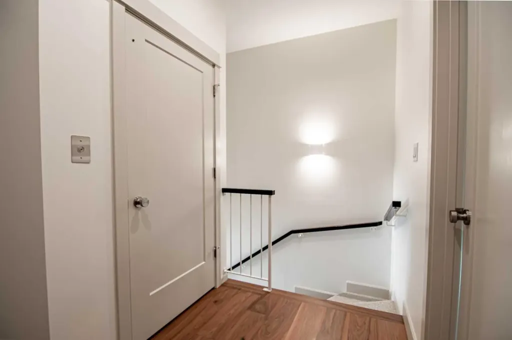 5026 48 Street Rocky Mountain House AB T4T 1C1
