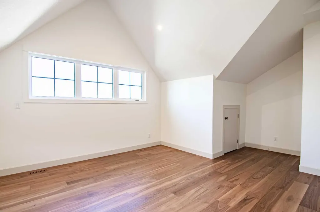 5026 48 Street Rocky Mountain House AB T4T 1C1