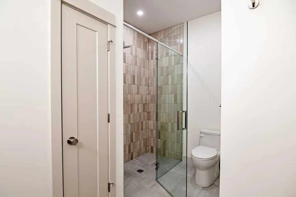 5026 48 Street Rocky Mountain House AB T4T 1C1