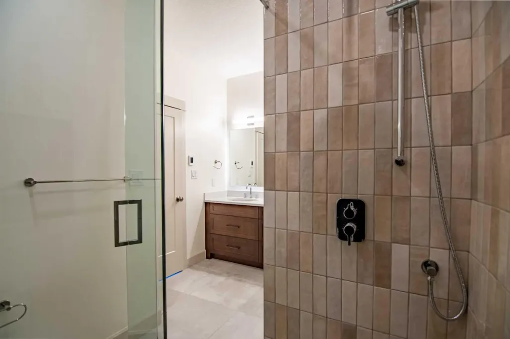5026 48 Street Rocky Mountain House AB T4T 1C1