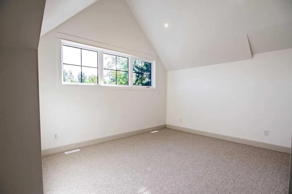 5026 48 Street Rocky Mountain House AB T4T 1C1