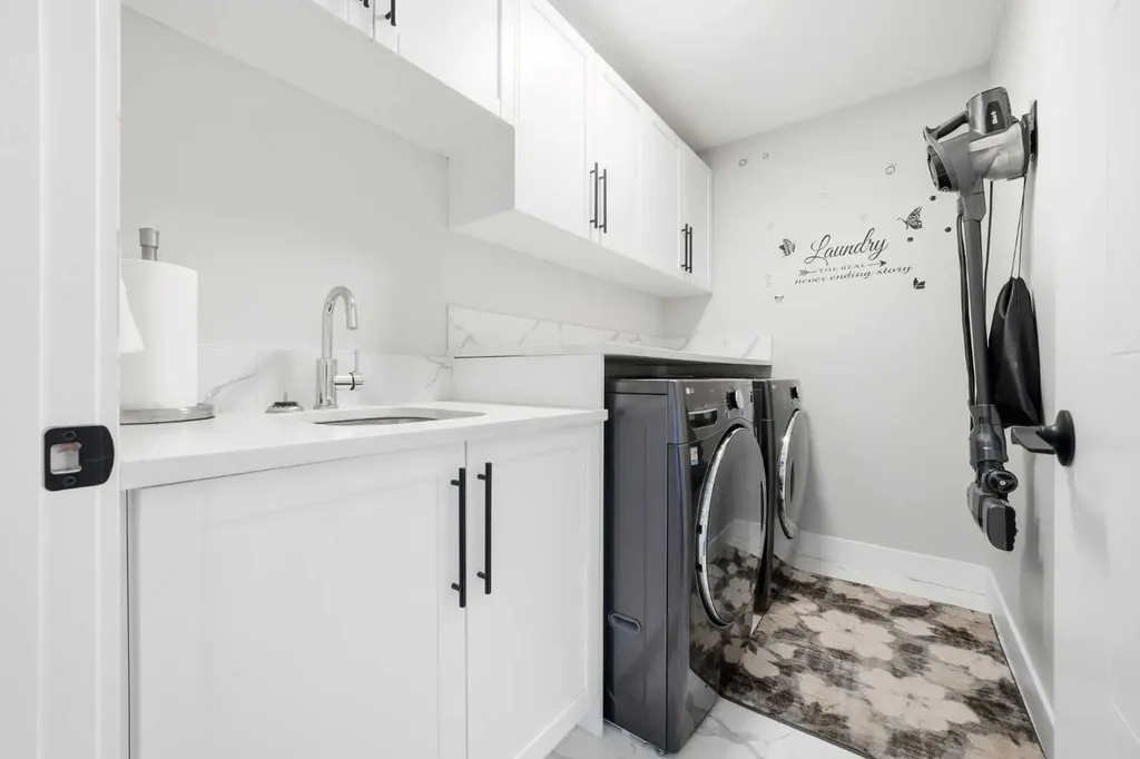 1495 Aldrich Place Carstairs AB T0M 0N0