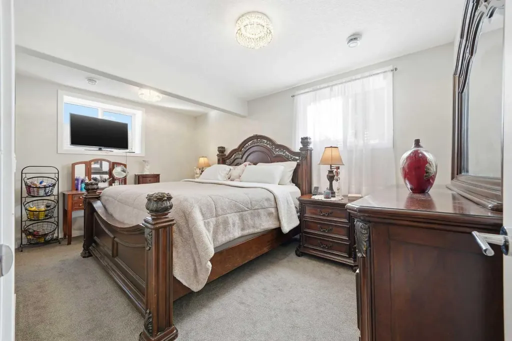 1495 Aldrich Place Carstairs AB T0M 0N0