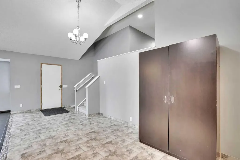 131 Martinridge Grove NE Calgary AB T3J 3M4
