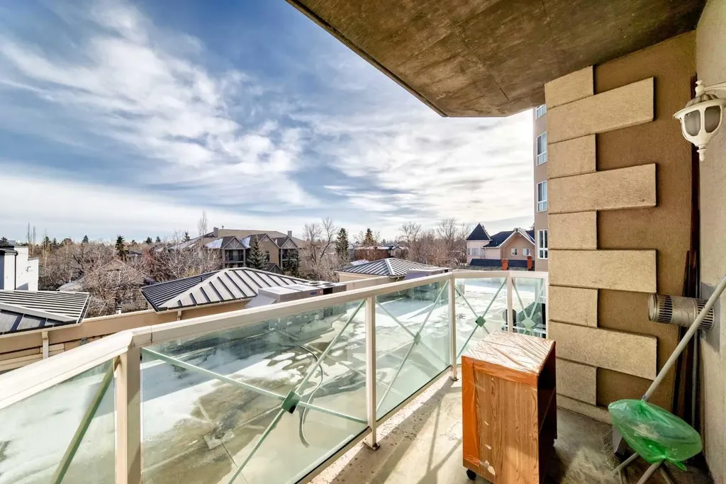 1507 Centre A Street NE Calgary AB T3K 2Z8
