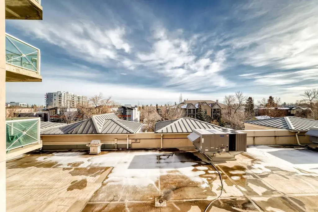 1507 Centre A Street NE Calgary AB T3K 2Z8