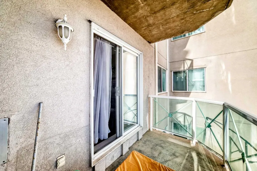 1507 Centre A Street NE Calgary AB T3K 2Z8
