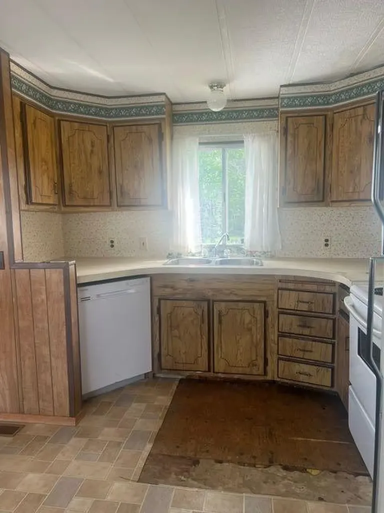 5503 51 Street Edgerton AB T0B 1K0
