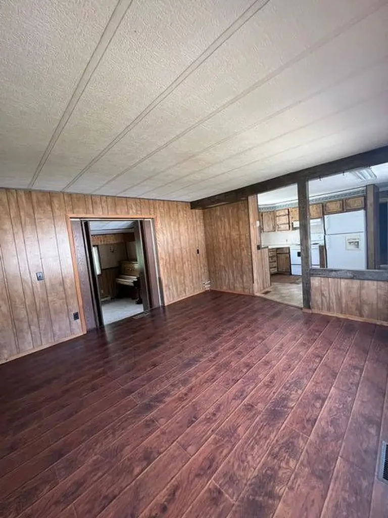 5503 51 Street Edgerton AB T0B 1K0