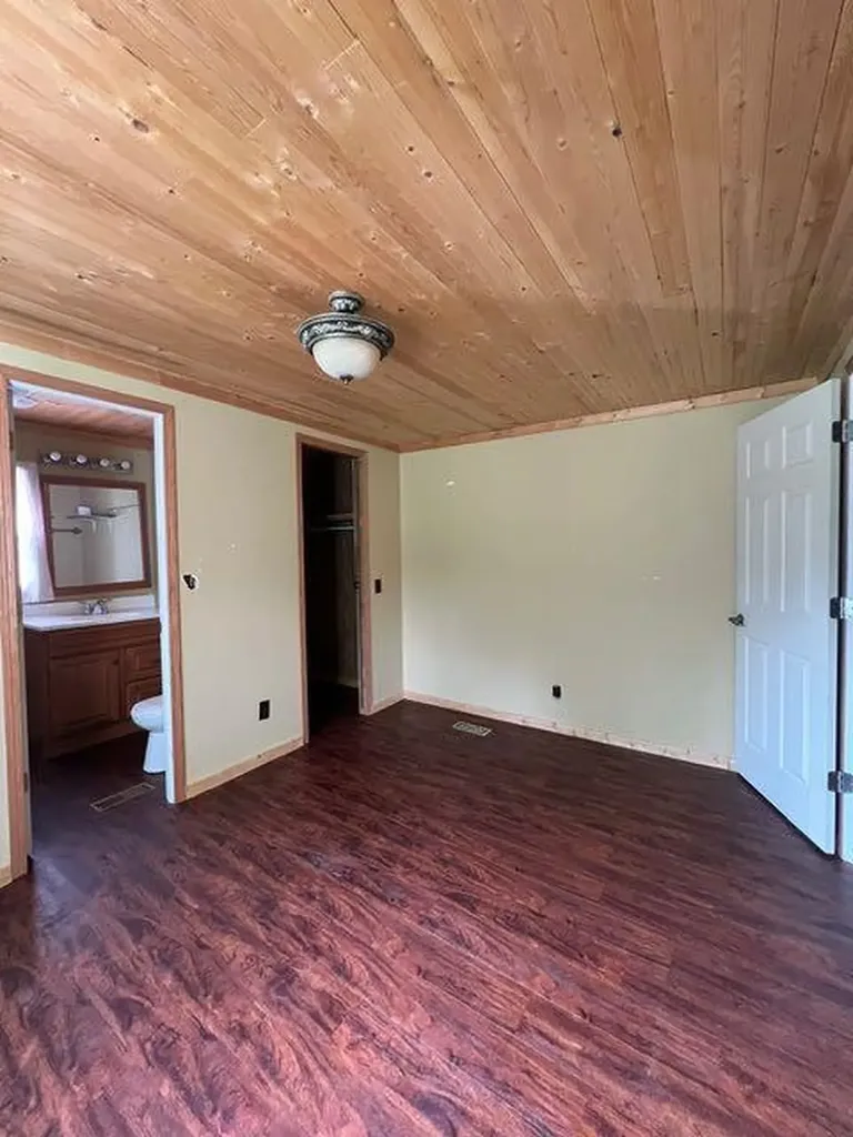 5503 51 Street Edgerton AB T0B 1K0