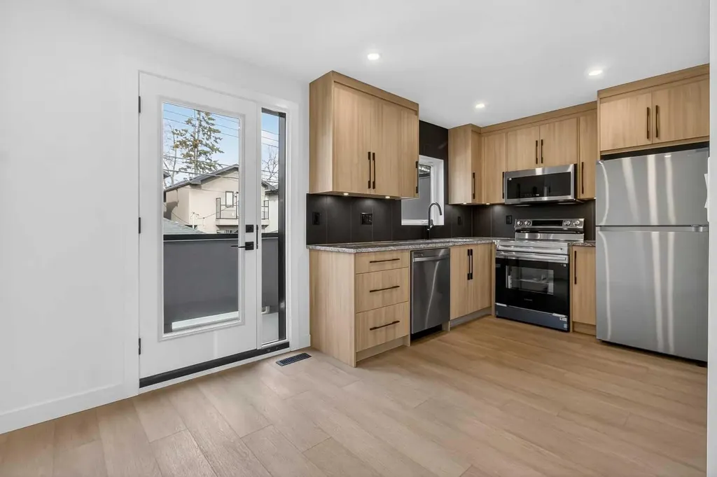 720 52 Avenue SW Calgary AB T2V 0B5