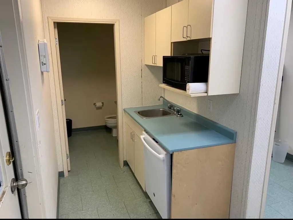 301 3rd Avenue W Beaverlodge AB T0H 0C0