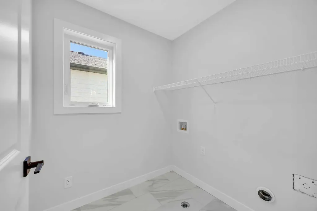 26 Versant Path SW Calgary AB T2Y 0Z4