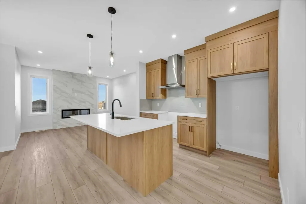 26 Versant Path SW Calgary AB T2Y 0Z4