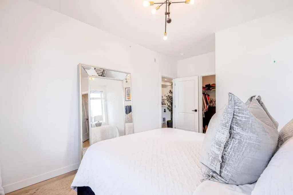 200 Seton Circle SE Calgary AB T3M 3X1