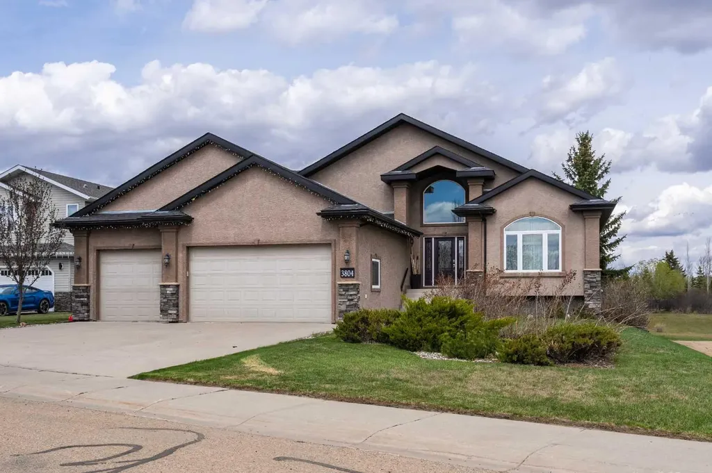 3804 69a Street Close Camrose AB T4V 5A8