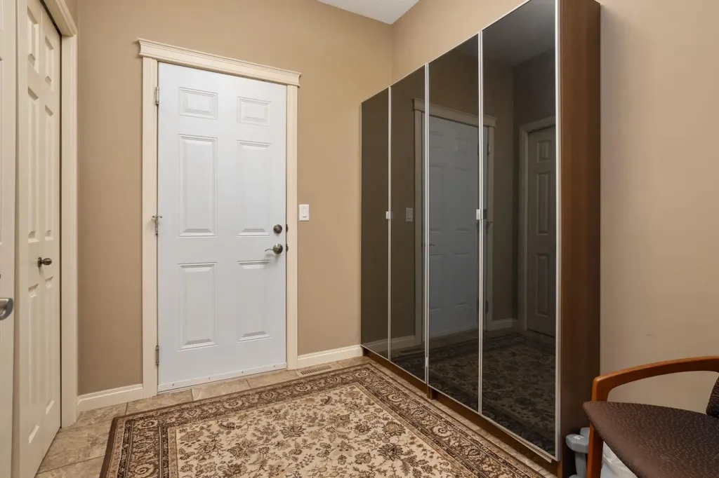 3804 69a Street Close Camrose AB T4V 5A8