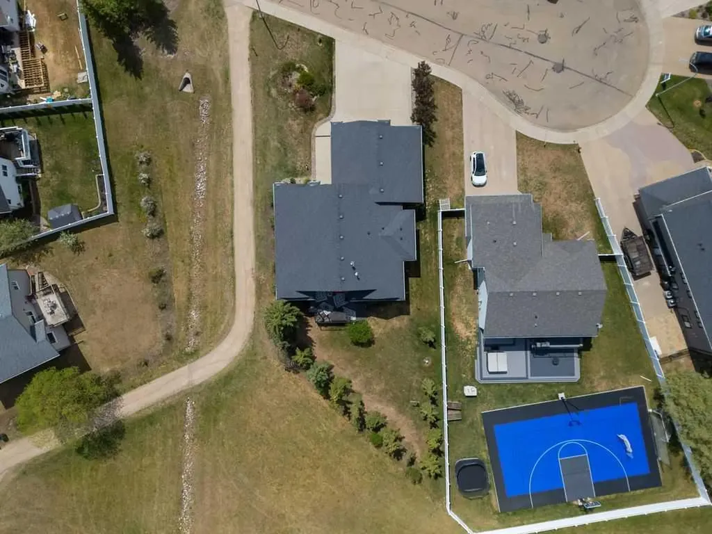 3804 69a Street Close Camrose AB T4V 5A8
