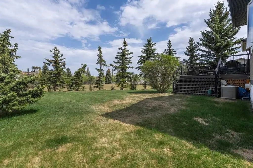 3804 69a Street Close Camrose AB T4V 5A8