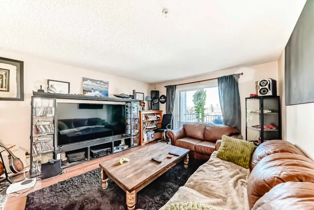 6224 17 Avenue SE Calgary AB T2A 7X8