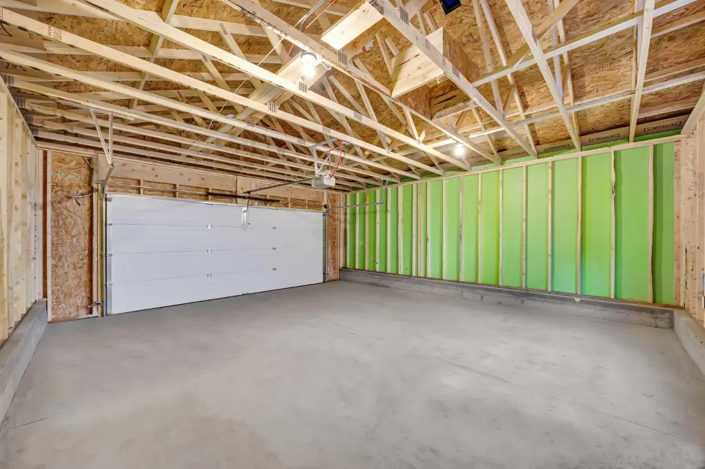 14 Versant Path SW Calgary AB T2Y 0Z5