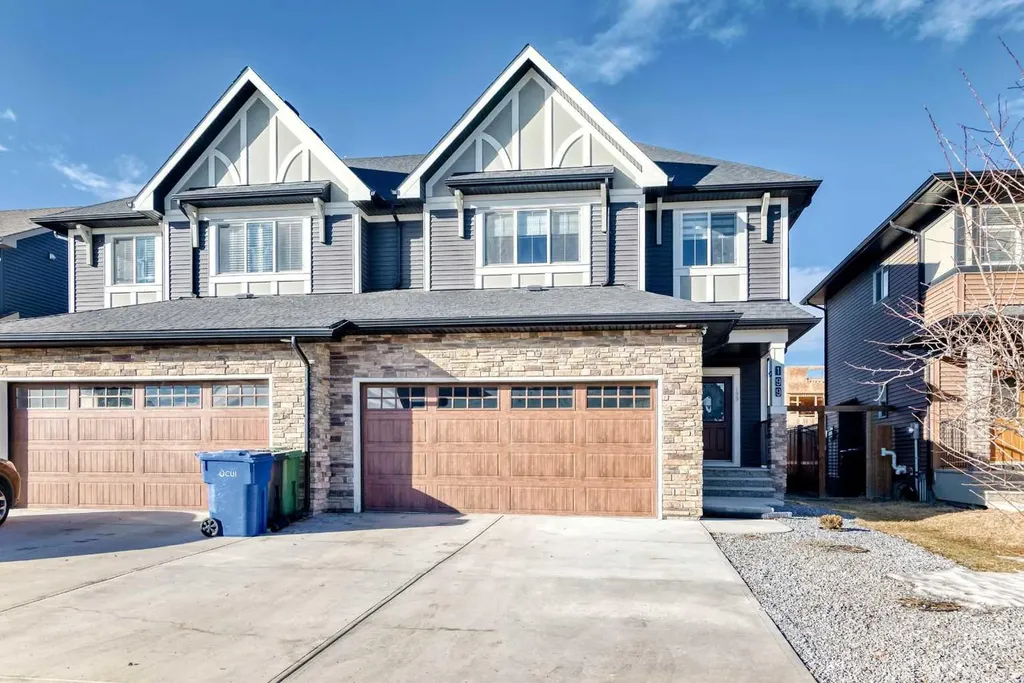 199 Kinniburgh Road Chestermere AB T1X 0T8