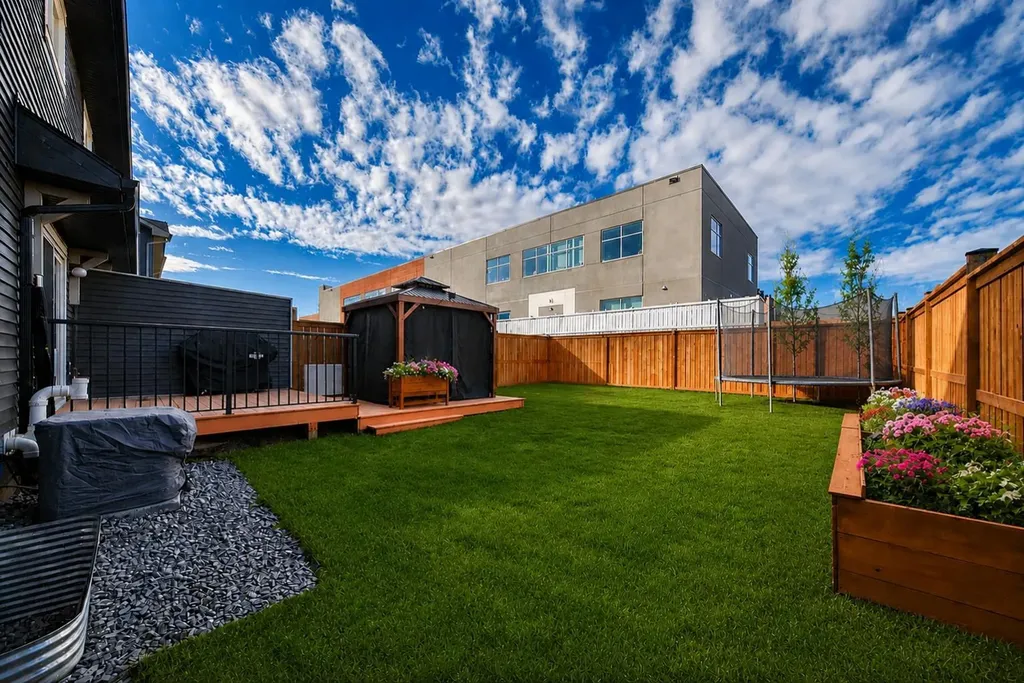 199 Kinniburgh Road Chestermere AB T1X 0T8