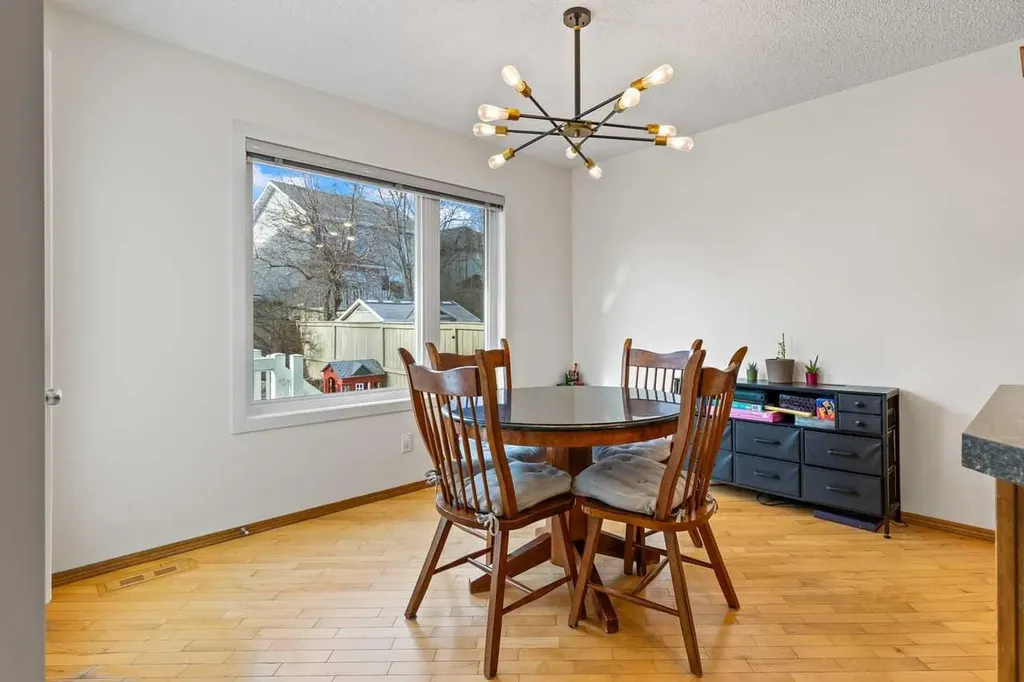 921 Cranston Drive SE Calgary AB T3M 1E3