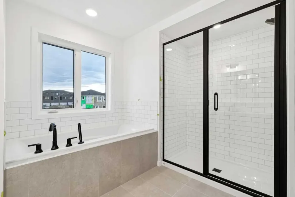 28 Bluerock Terrace SW Calgary AB T2Y0V8